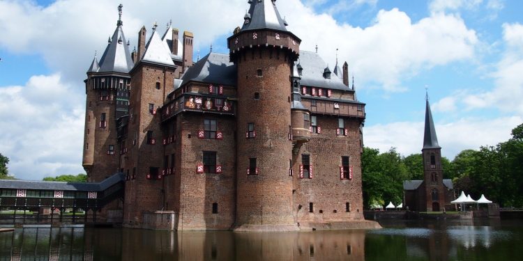 Top 5 Best Castles To Visit