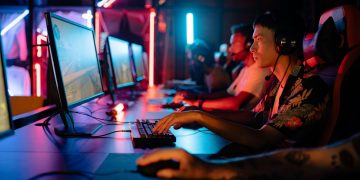 How technology change society of eSport games