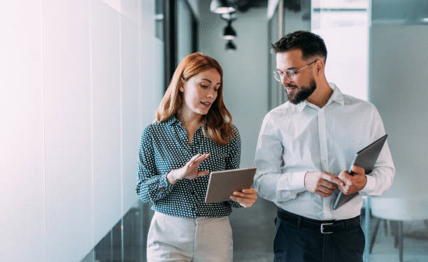 Marketing Jobs: 2025 Roles, Skills & Salary Trends